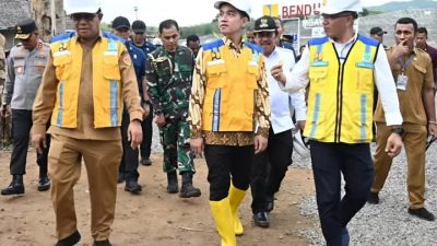 Wakil Presiden Republik Indonesia Gibran Rakabuming Raka Tinjau Pembangunan Waduk Mbay Lambo